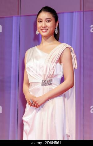 31 ottobre 2020, Tokyo, Giappone: L'attrice TAO TSUCHIYA del film Food Luck partecipa alla cerimonia di apertura del 33° Tokyo International Film Festival (TIFF) al Tokyo International Forum Hall. (Immagine di credito: © Rodrigo Reyes Marin/ZUMA Wire) Foto Stock