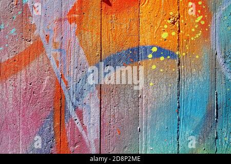 Parete dipinta multicolore. Dettaglio astratto Foto Stock