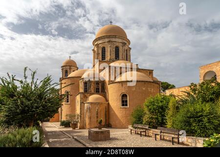 Das Kloster Agia Triada auf der Akrotiri Halbinsel, Chania, Creta, Griechenland, Europa | il Monastero di Agia Triada sulla penisola di Akrotiri, Cr Foto Stock