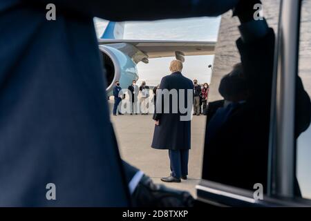 Washington, Stati Uniti d'America. 25 Ott 2020. WASHINGTON, DC - SETTIMANA DEL 24 OTTOBRE 2020: Presidente Donald Trump People: Presidente Donald Trump Credit: Storms Media Group/Alamy Live News Foto Stock