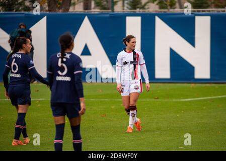 Lea le Garrec del FC Fleury reagisce durante la partita di calcio del campionato francese delle donne D1 Arkema tra Parigi Saint-Germain e FC Fleury 91 il 1 novembre 2020 allo stadio Georges LEF.vre di Saint-Germain-en-Laye, Francia - Foto Antoine Massinon / A2M Sport Consulting / DPPI Credit: LM/DPPI/Antoine Massinon/Alamy Live News Foto Stock