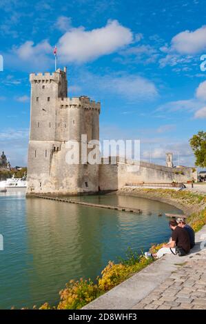 Francia, Charente-Maritime (17), la Rochelle, Vieux port, Tour Saint Nicolas torre Foto Stock