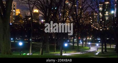 Central Park di notte, Manhattan, New York City, NY, USA Foto Stock