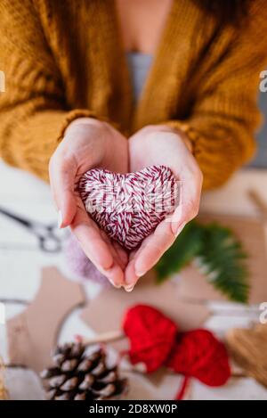 Cuore di lana di cartone Foto Stock