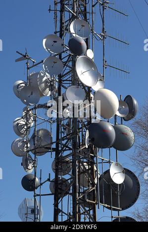 Monte Maddalena (Bs), Lombardia, Italia, torre ripetitore con TV, radio e broadcasting Foto Stock