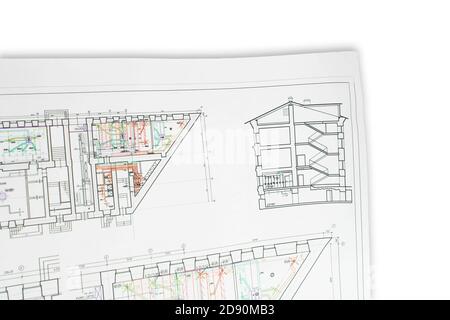 Il disegno architettonico, i disegni, i disegni sono stesi sul tavolo. Fondo di costruzione, utensili di ingegneria. Vista dall'alto Foto Stock