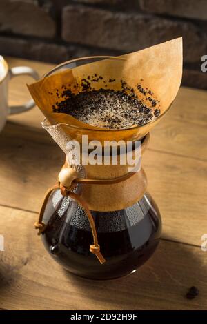 Caffè fatto in casa e pronto a bere Foto Stock