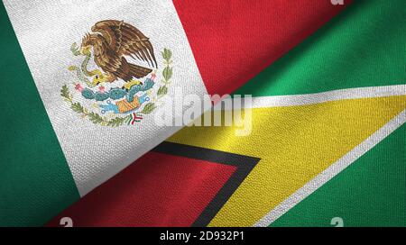 Messico e Guyana due bandiere tessuto tessuto, tessuto Foto Stock