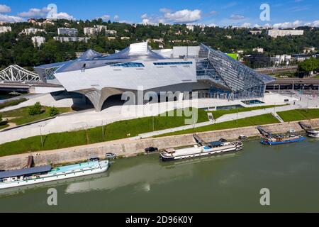 Lione (Francia centro-orientale), distretto di la Confluence, sulla punta meridionale della penisola: Costruzione del museo "Musee des Confluences", design Foto Stock