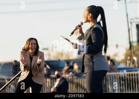 PHEONIX, ARIZONA, USA - 28 Ottobre 2020 - Kamala Harris all'evento GOTV con Alicia Keys - Phoenix, AZ, USA - Foto: Geopix/Lawrence Jackson/Biden f Foto Stock