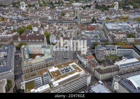 Paradeplatz di Zurigo, Svizzera. Banca, UBS CS, ZKB. Foto Stock