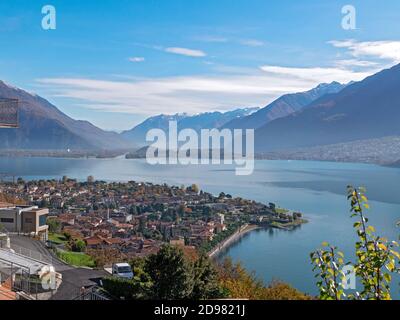 Panorama di Domaso sul Lago di Como Foto Stock