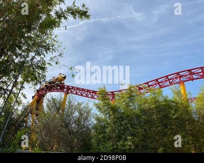 Orlando, FL/USA-11/27/19: Le montagne russe Slinky Dash Dog Roller nella Toy Story Land all'Hollywood Studios Park al Walt Disney World di Orlando, FL. Foto Stock