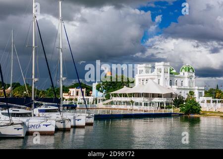 Cienfuegos Yachting Club e marina. Cienfuegos, Cuba, America Latina e Caraibi Foto Stock