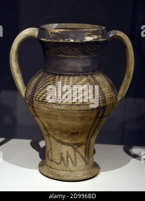 Jarra - Jug 14 ° secolo Alcazaba Museo Archeologico Nazionale di Malaga, Madrid Spagna, (la fortificazione Palaziale Alcazaba a Málaga, è stato costruito dalla dinastia Hammudid agli inizi del 11 ° secolo,) Foto Stock