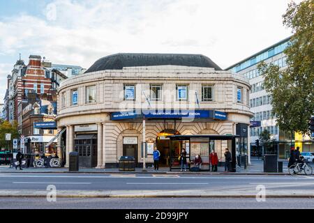 Stazione della metropolitana di Great Portland Street su Marylebone Road, Londra, Regno Unito Foto Stock