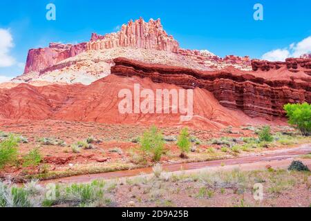The Castle Rock Formation, Capitol Reef National Park, Utah, USA, Nord America Foto Stock