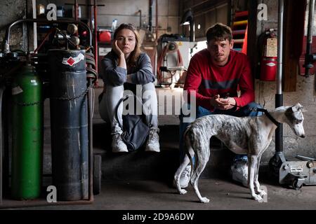 DATA DI RILASCIO: 6 novembre 2020 TITOLO: Jungleland CASA DI PRODUZIONE: Netflix REGISTA: Max Winkler TRAMA: Due fratelli cercano di sfuggire alle loro circostanze viaggiando attraverso il paese per un no Hols barred boxing match che diventa una lotta per le loro vite. CON LA STELLA: Jessica Barden, Jack o'Connell. (Immagine di credito: © Paramount Pictures/Entertainment Pictures) Foto Stock