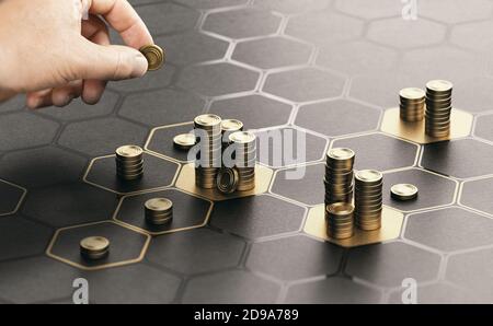 Mano umana impilando monete generiche su uno sfondo nero con forme dorate esagonali. Concetto di gestione degli investimenti e diversificazione del portafoglio Foto Stock