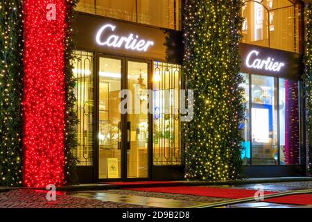 New Year Cartier store in decorazioni natalizie - Mosca, Russia, dicembre, 10, 2019 Foto Stock