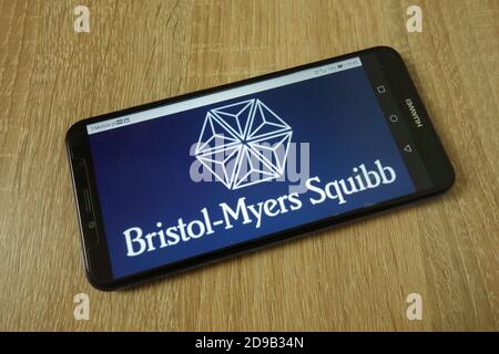 KONSKIE, POLONIA - 11 giugno 2019: Bristol-Myers Squibb Company - logo BMS visualizzato sul telefono cellulare Foto Stock