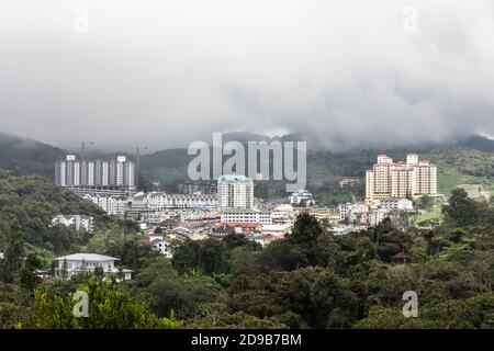La città di Brinchang è il centro del turismo in Cameron Highlands, Malesia Foto Stock