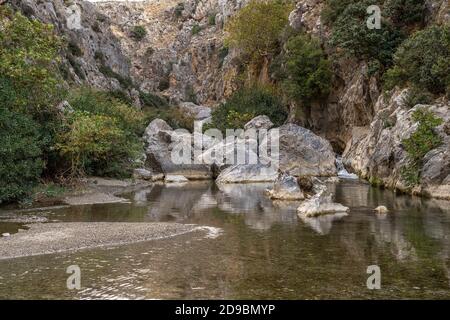 Mega, Kreta, Griechenland, Europa | fiume Megalopotamos nella gola di Preveli, Creta, Grecia, Europa Foto Stock