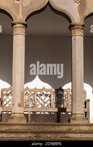 Gothic Seat Folly, di James Paine in Hardwick Park, Sedgefield County Durham, Inghilterra, Regno Unito Foto Stock