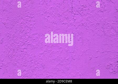 nuovo strato di vernice a olio viola lucida superficie piatta strato vecchio sbucciato Foto Stock