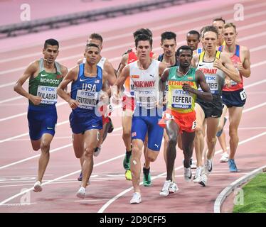 Jakob Ingebrigtsen, Samuel Tefera, Matthew Centrowitz, Hicham Ouladha. 1500 metri di riscaldatori. IAAF World Athletics Championships, Doha 2019 Foto Stock