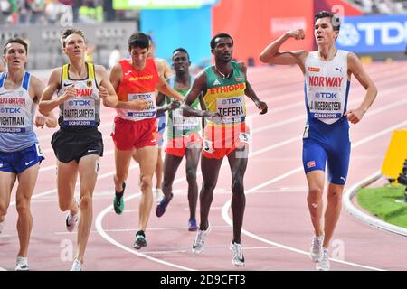 Jakob Ingebrigtsen, Jake Wightman, Amos Bartelsmeyer, Samuel Tefera. 1500 metri di riscaldatori. IAAF World Athletics Championships, Doha 2019 Foto Stock