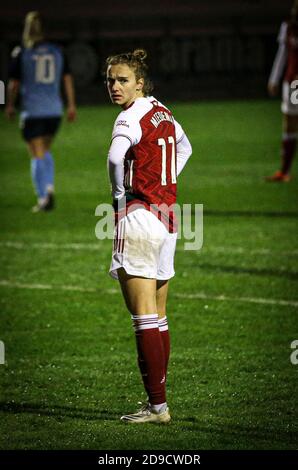 Vivianne Miedemi of Arsenal durante la partita della Coppa FEMMINILE LEAGUE tra Lionesses di Londra e Arsenal a Princes Park, Dartford mercoledì 4 novembre 2020. (Credit: Tom West | MI News) Credit: MI News & Sport /Alamy Live News Foto Stock