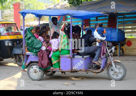 India Bodh Gaya - Tuk Tuk trasporto Foto Stock