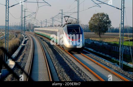 Treno ad alta velocità Foto Stock