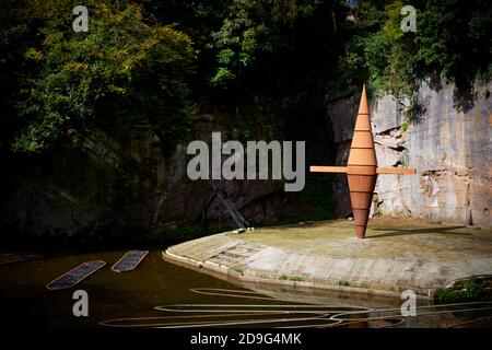 Scultura in acciaio al corten per il progetto del bacino di Worsley Delph di DP Strutture a Bridgewater Canal Foto Stock