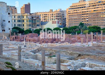 Kom al Dikka era una zona residenziale molto tranquilla in epoca greco-romana, con ville incantevoli, bagni e un teatro. L'area era conosciuta al tempo come Th Foto Stock