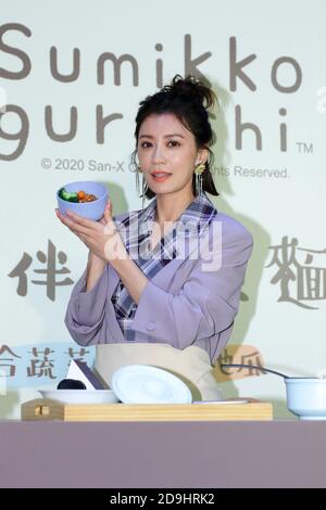 Alyssa Chia, attrice e ospite televisivo taiwanese, è l'acronimo di Sumikko Gurashi food brand, evento promozionale a Taipei, Taiwan, 7 ottobre 2020. Foto Stock