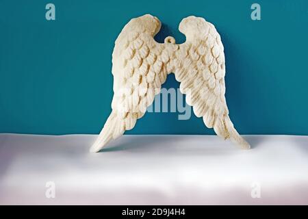 decorazione di ali di angelo Foto Stock