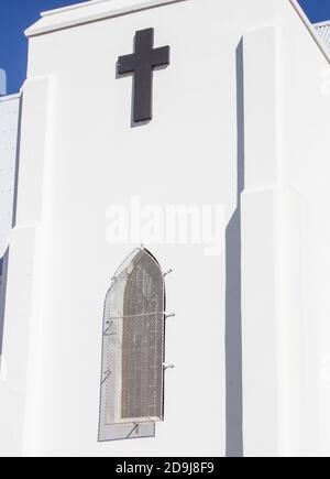 PORT ELIZABETH, SUDAFRICA - 03 novembre 2020: Questa è un'immagine di una chiesa che può essere utilizzata per evidenziare la sicurezza che è necessaria per la protezione in Foto Stock