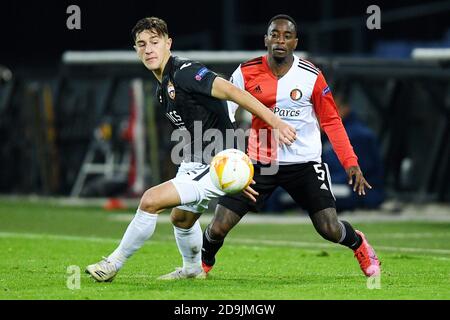 Rotterdam, Paesi Bassi. 5 Nov 2020. Konstantin Maradishvili di CSKA Moskva, Rigeciano HAPS di Feyenoord durante la UEFA Europa League, Group Stage, Group K Football Match tra Feyenoord e CSKA Moskva il 5 novembre 2020 allo stadio De Kuip di Rotterdam, Paesi Bassi - Foto Yannick Verhoeven/Orange Pictures/DPPI/LM Credit: Paola Live News/Alamy Foto Stock