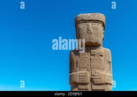 Monolito Estela Ponce, Kalasasya, sito archeologico Tiwanaku o Tiahuanaco, patrimonio mondiale dell'UNESCO, Altiplano, la Paz, Bolivia, America Latina Foto Stock