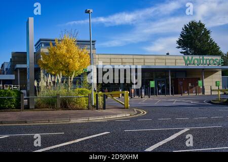 Vista frontale di Waitrose a Wells, Somerset Foto Stock