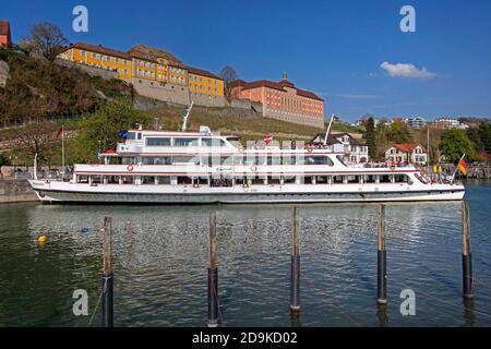 Porto e cantina statale, Meersburg sul lago di Costanza, Swabia, Baden-Württemberg, Germania Foto Stock