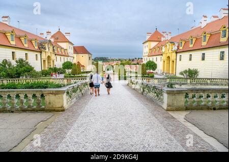 Cortile interno del castello di Valtice - residenze barocche, UNESCO (Repubblica Ceca) Foto Stock