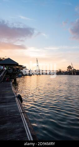 Darul Hana Bridge, kuching, durante il tramonto Foto Stock