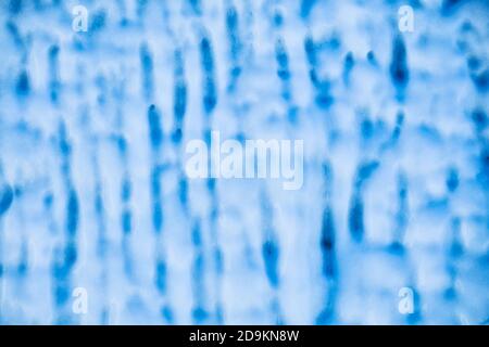 Formazioni di ghiaccio. Forme di acqua congelata. Foto Stock