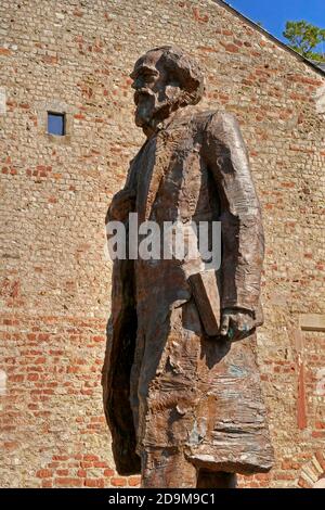 Statua di Karl Marx su Simeonstiftplatz, Treviri, Renania-Palatinato, Germania Foto Stock