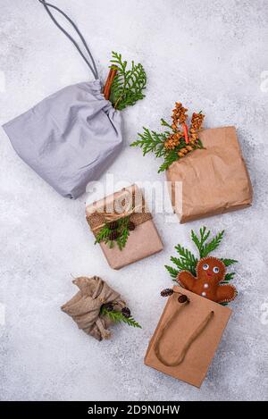 Idee diverse per zero rifiuti regalo di Natale Foto Stock