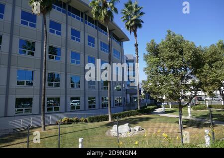 Arcadia, California, USA 4 novembre 2020 UNA visione generale dell'atmosfera del River Phoenix Memorial Garden presso il Methodist Hospital a 300 W. Huntington Drive il 4 novembre 2020 ad Arcadia, California, USA. Foto di Barry King/Alamy Stock foto Foto Stock