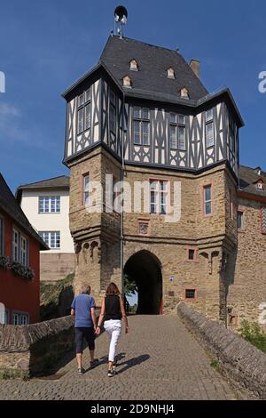 Gatehouse del quartiere del castello, costruito nel 1497, Idstein, Assia, Germania Foto Stock